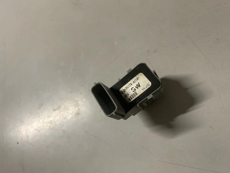 Датчик парковки KIA CERATO 2014 95720A7501 СЕДАН G4FG