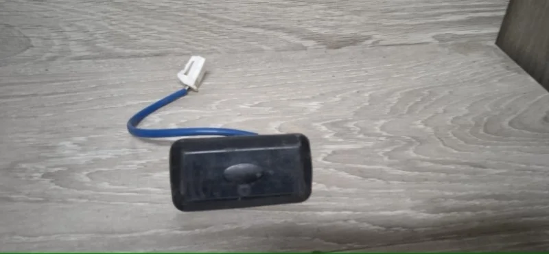 Кнопка открывания багажника KIA CERATO 2014 812602G000 СЕДАН G4FG