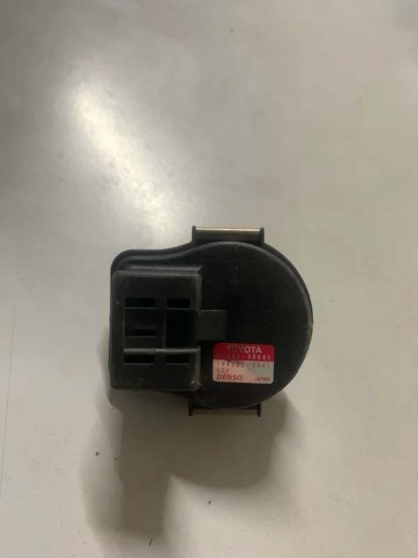 Актуатор подвески LEXUS LS 2012-2017 8924130041 USF45