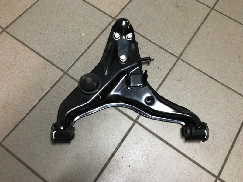 Рычаг подвески нижний MITSUBISHI L200 2019 4013A471, передний левый