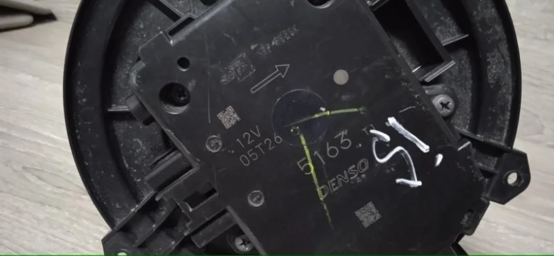 Мотор печки LEXUS IS 2015-2020 8710330471 ACE30