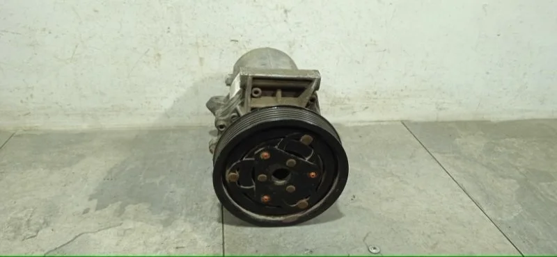 Компрессор кондиционера RENAULT LOGAN 2014 8201025121 2 K7M А812 UA56519