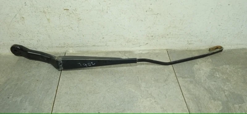 Поводок дворника PEUGEOT 206 2001 6429R9 ХЭТЧБЕК (5ДВ) KFW, передний левый