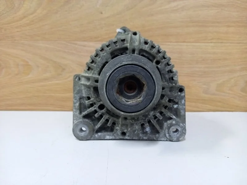 Генератор RENAULT MEGANE 2002-2009 8200100907 2