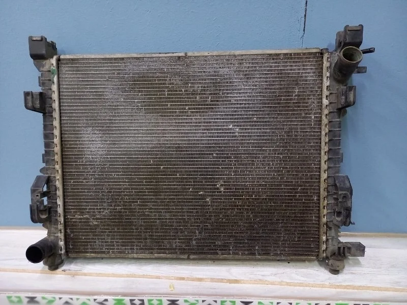 Радиатор охлаждения двигателя RENAULT KAPTUR 2019 214108042R H4M