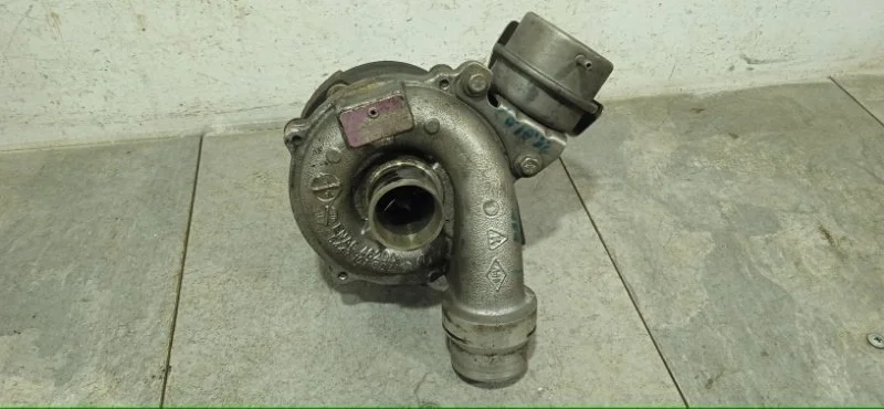 Турбина RENAULT MEGANE 2002-2009 54399700030 2 F9Q