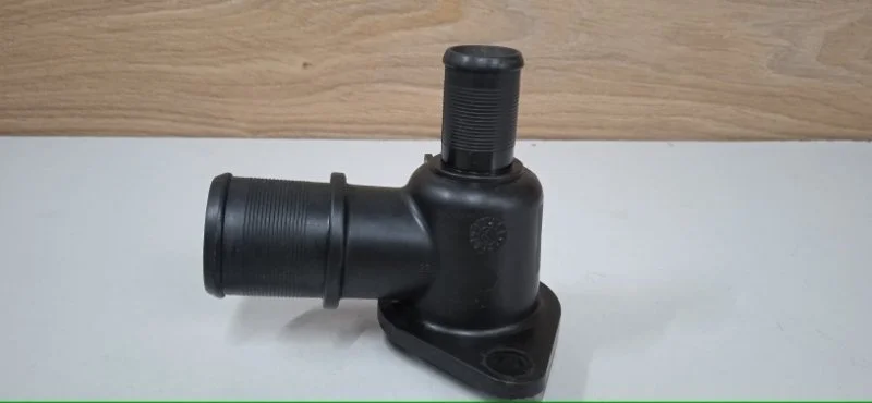 Фланец (тройник) системы охлаждения CITROEN C4 2004-2011 9627629080