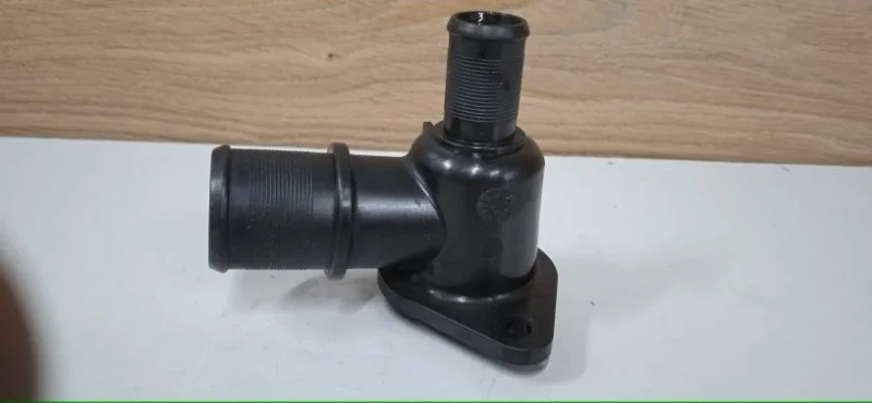 Фланец (тройник) системы охлаждения CITROEN C4 2004-2011 9627629080