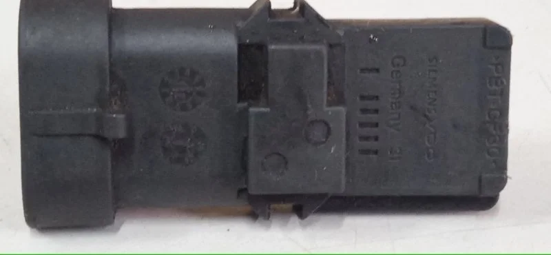 Датчик абсолютного давления RENAULT LOGAN 2004-2009 8200719629 1 K7M