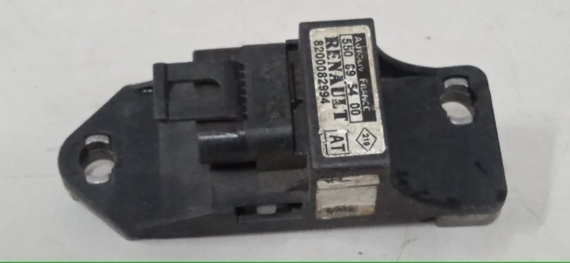 Датчик airbag RENAULT MEGANE 1995-1999 8200082994