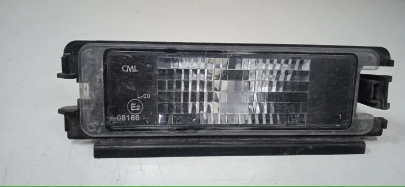 Подсветка номера RENAULT LOGAN 2004-2009 8200957874 1