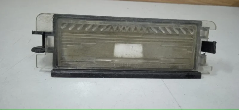 Подсветка номера RENAULT LOGAN 2004-2009 7700433414