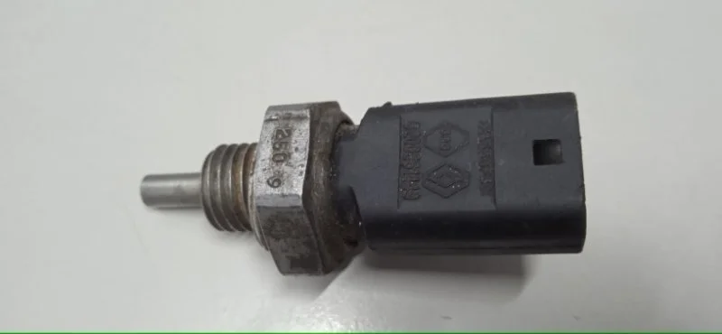 Датчик температуры охлаждающей жидкости RENAULT CLIO 1998 2008 8200561449