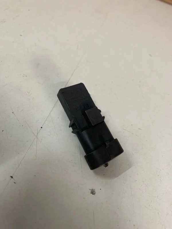 Датчик абсолютного давления RENAULT LOGAN 2004-2016 8200105165 СЕДАН