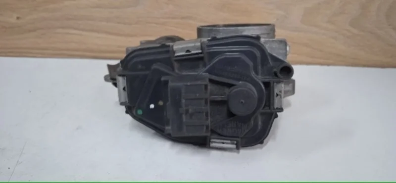 Дроссельная заслонка PEUGEOT 207 2006-2009 9647925480 1 ET3 KFU