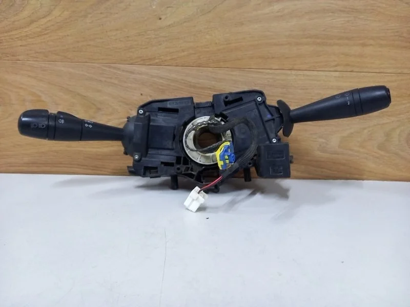 Блок подрулевых переключателей RENAULT LOGAN 2015 255677458R СЕДАН K7M 812