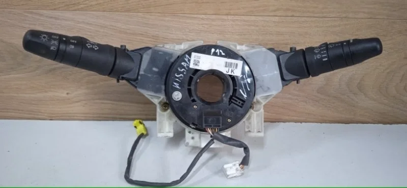 Блок подрулевых переключателей NISSAN ALMERA 2000-2006 25560BN866 N16