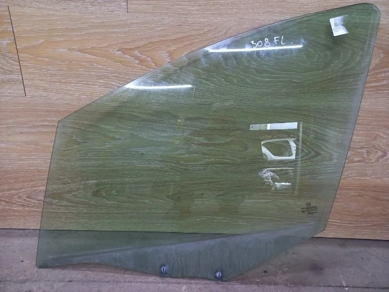 Стекло двери PEUGEOT 308 2010 9201K8 ХЭТЧБЕК (5ДВ) 5FS EP6 ЕВРО5, переднее левое