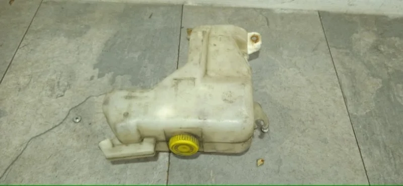 Бачок расширительный NISSAN PRIMERA 2001-2008 21710BM410 P12