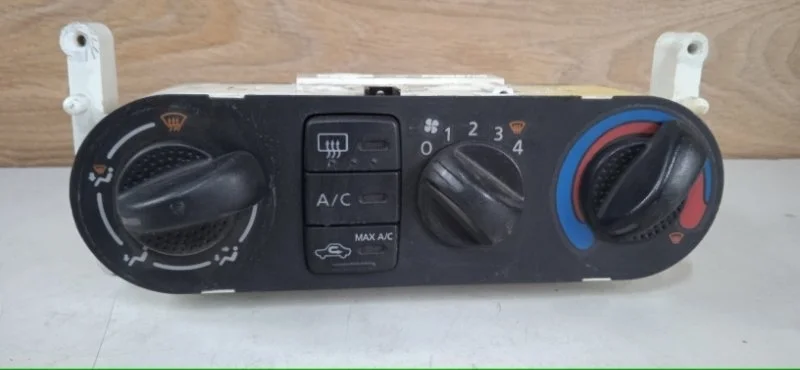 Блок управления климат-контролем NISSAN ALMERA 2000-2006 27510BN007 N16