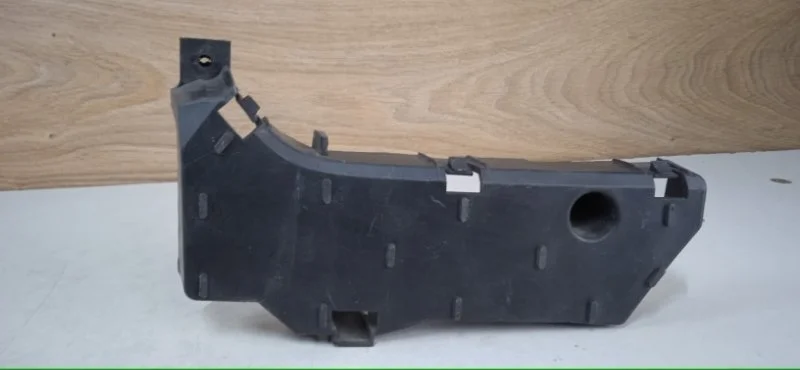 Кронштейн бампера NISSAN ALMERA 2000-2006 62223BN700 N16, передний левый