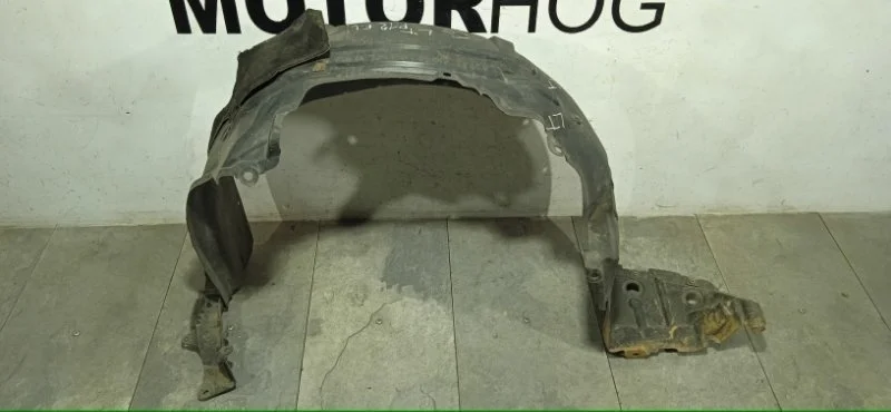 Подкрылок NISSAN PRIMERA 2001-2008 63841AV500 P12, передний левый