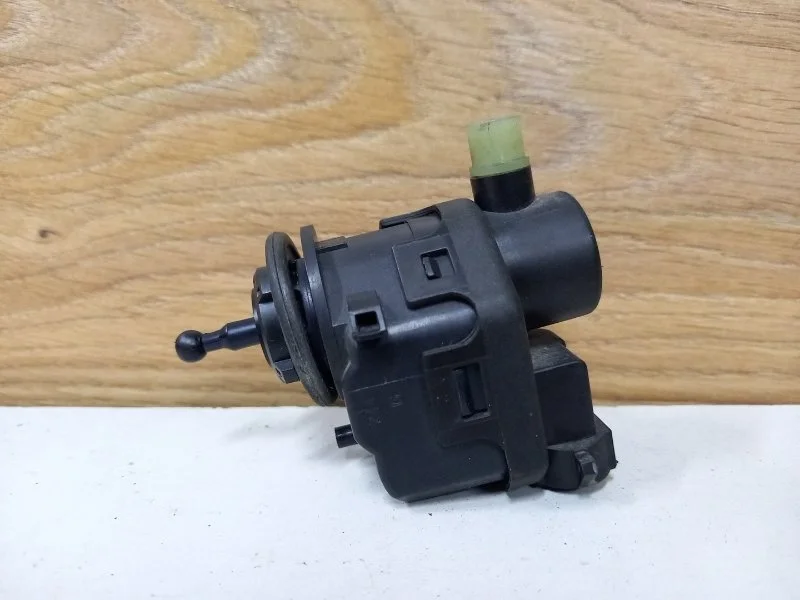 Корректор фар RENAULT SCENIC 2002-2009 7700420737 2