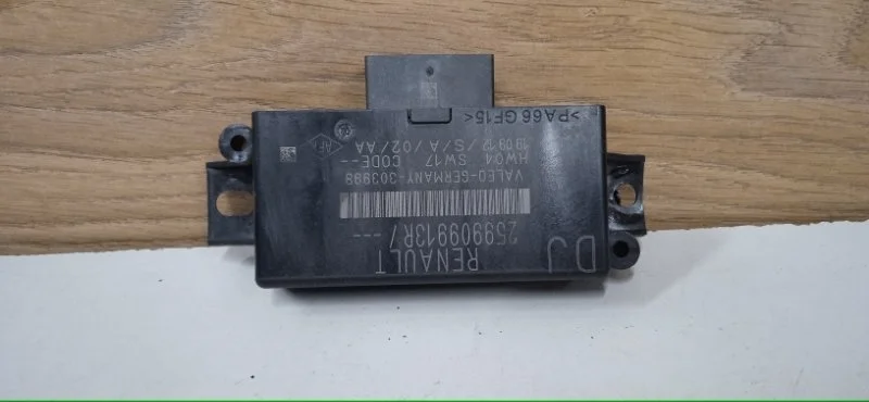 Блок управления парктроником RENAULT MEGANE 2012 259909913R УНИВЕРСАЛ K9K 837