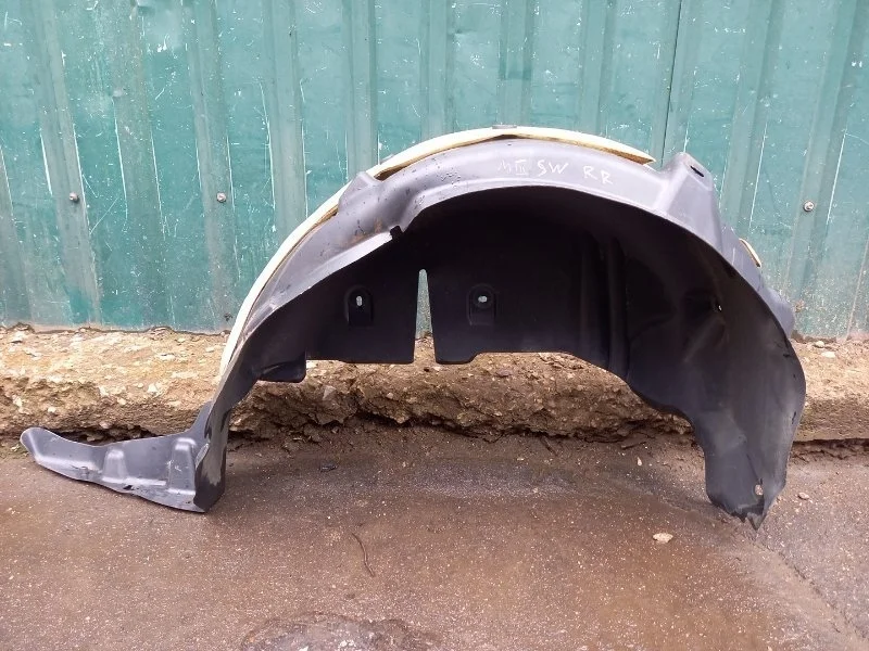 Подкрылок RENAULT MEGANE 2012 767489097R УНИВЕРСАЛ K9K 837, задний правый