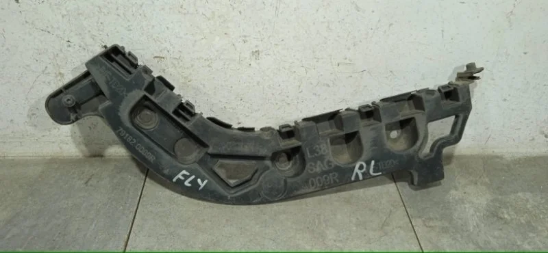 Кронштеин бампера RENAULT FLUENCE 2009-2017 791820009R, задний правый