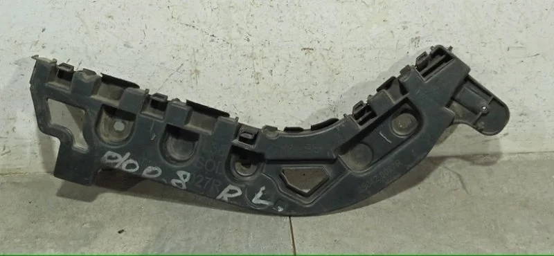 Кронштеин бампера RENAULT FLUENCE 2009-2017 850420027R, задний левый