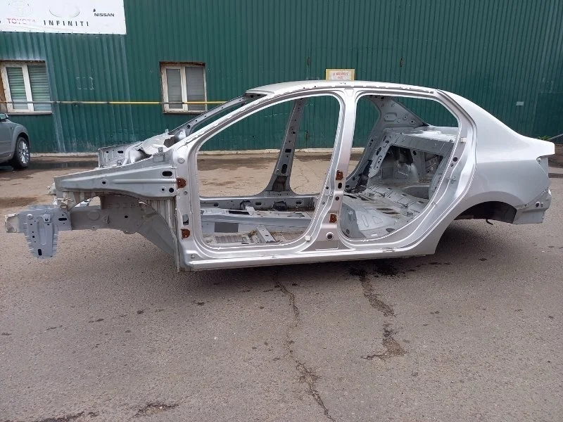 Кузов RENAULT LOGAN 2018 641011934R СЕДАН К4М