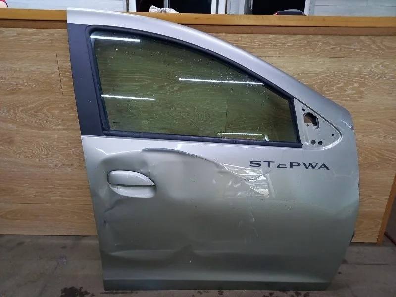 Дверь боковая RENAULT LOGAN 2018 801008681R СЕДАН К4М, передняя правая