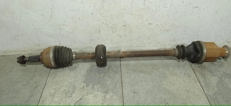 Привод RENAULT LOGAN 2018 391002983R СЕДАН К4М, передний правый