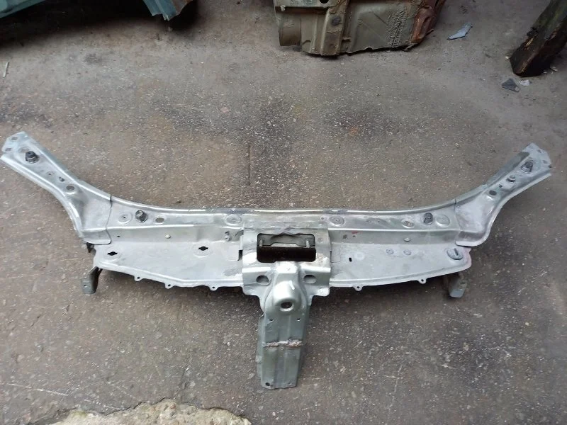 Панель телевизора верхняя RENAULT LOGAN 2018 625048118R СЕДАН К4М