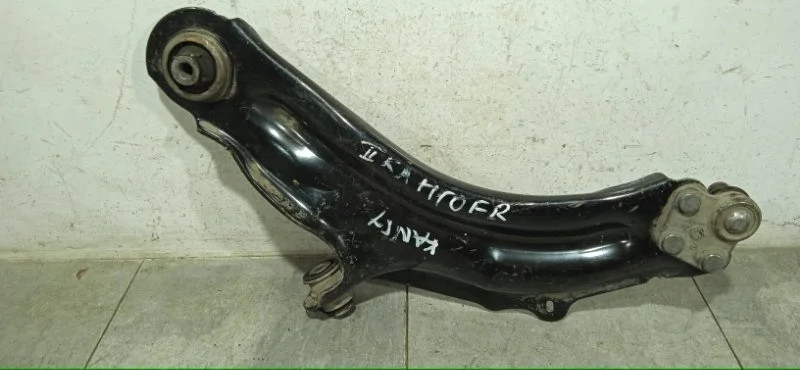 Рычаг передней подвески RENAULT KANGOO 2008-2016 8200586567 2, правый
