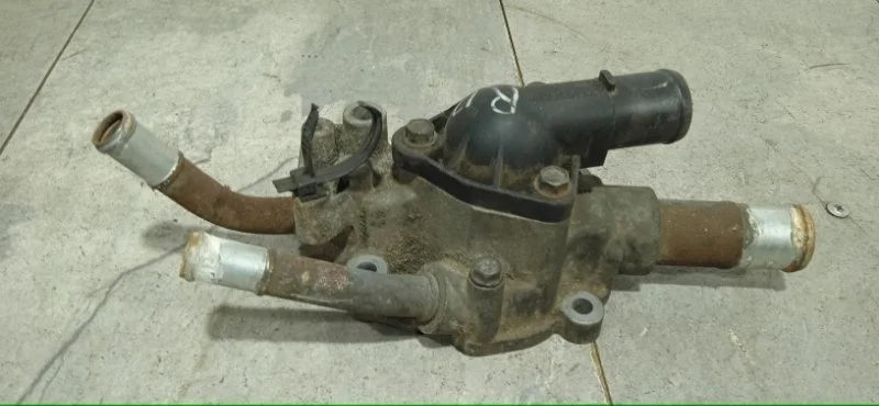 Корпус термостата NISSAN ALMERA 2002-2006 130499F600 N16