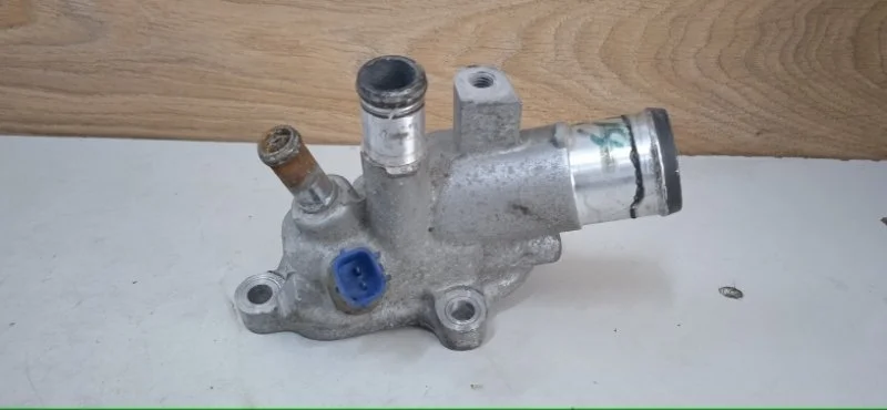 Корпус термостата NISSAN X-TRAIL 2000-2007 110608H700 T30