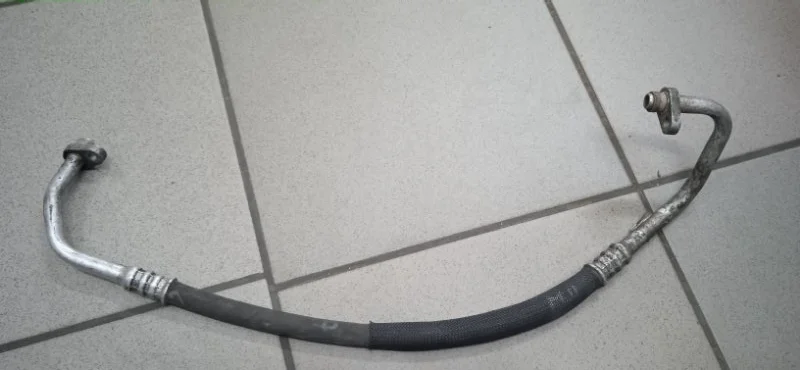 Трубка кондиционера RENAULT MEGANE 2002-2009 8200680837 2
