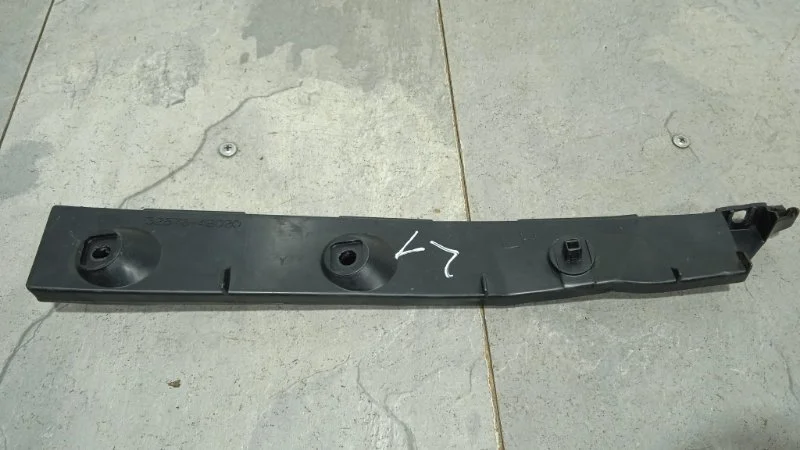Кронштейн бампера LEXUS RX 2003-2009 5257648020 GSU35, задний левый