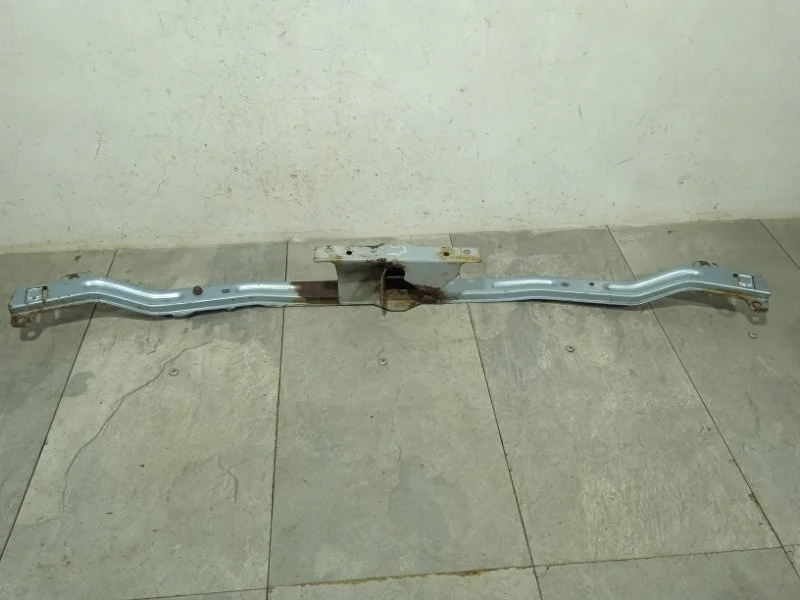 Панель телевизора верхняя NISSAN PRIMERA 2001-2008 62290AU300 P12