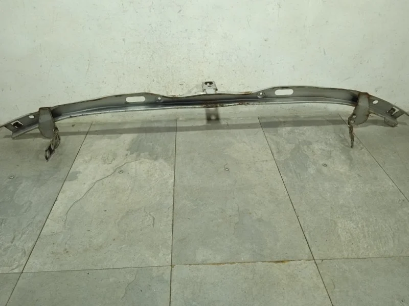 Планка телевизора NISSAN X-TRAIL 2000-2007 622408H700 T30