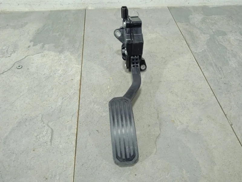 Педаль газа TOYOTA CAMRY 2006-2011 7811033020 ASV40 2AZ