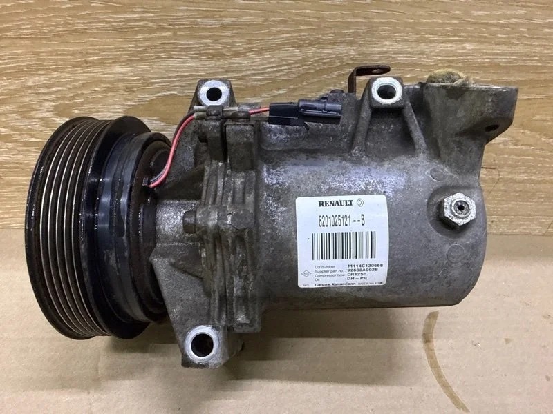 Компрессор кондиционера RENAULT FLUENCE 2015 8201025121 К4М 838