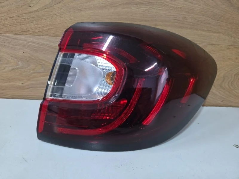Фонарь задний RENAULT KAPTUR 2016-2020 265506738R 1, правый