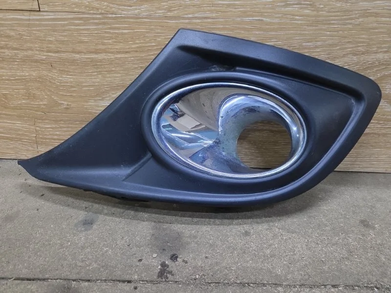 Накладка противотуманной фары RENAULT MEGANE 2008-2014 623845319R 3, левая