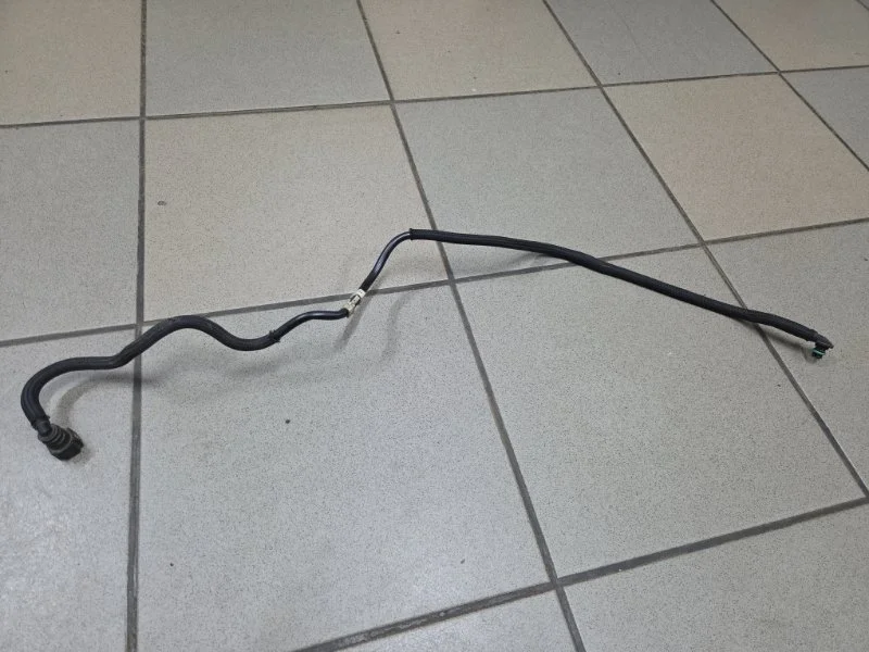 Трубка адсорбера топливных паров RENAULT DUSTER 2010-2015 164462549R 1