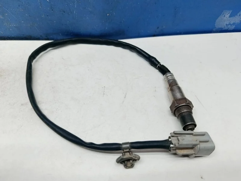 Датчик кислородный Hyundai Solaris 1 2014 392102B160 RB 1.6 G4FC