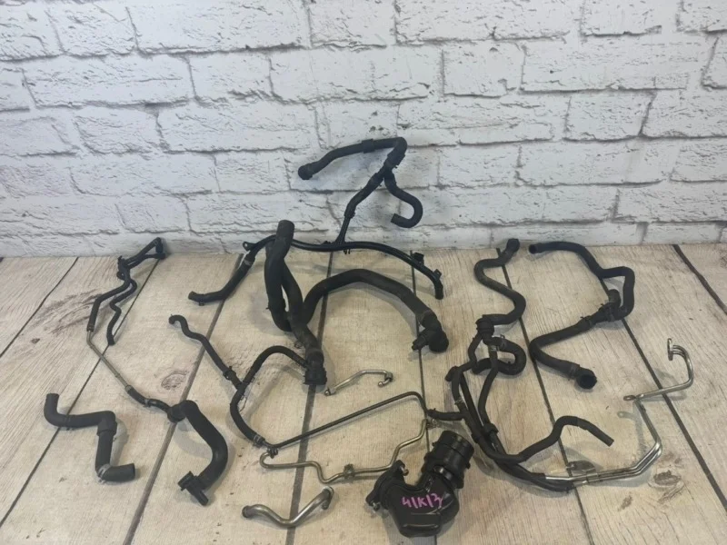 Комплект патрубков Audi A3 2015 8V