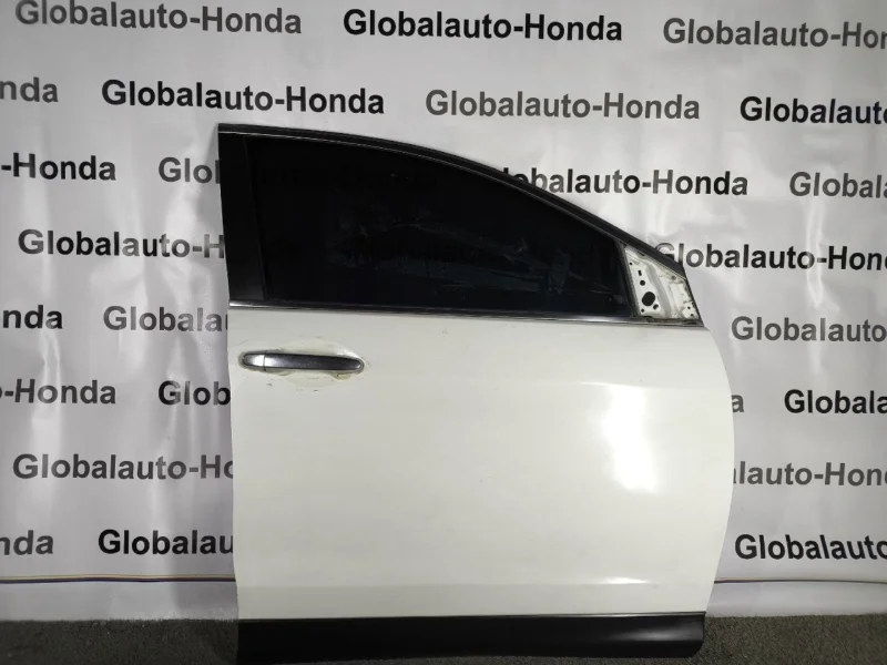 Дверь передняя правая Honda CR-V RM K24Z4
